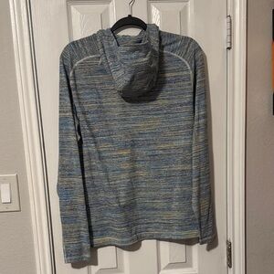 Lululemon Blue-Grey Hooded Pullover